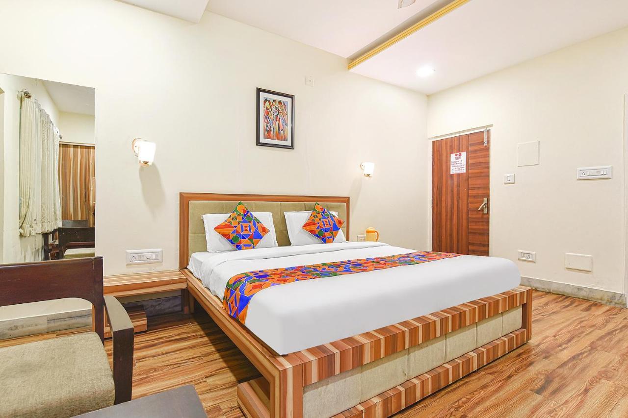 Collection O Royal Icon Hotel Udaipur Ngoại thất bức ảnh