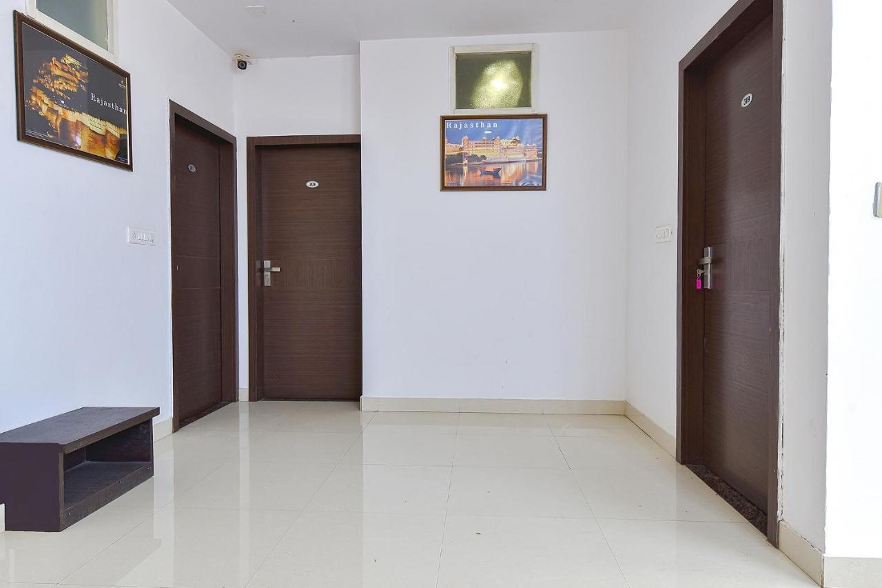 Collection O Royal Icon Hotel Udaipur Ngoại thất bức ảnh