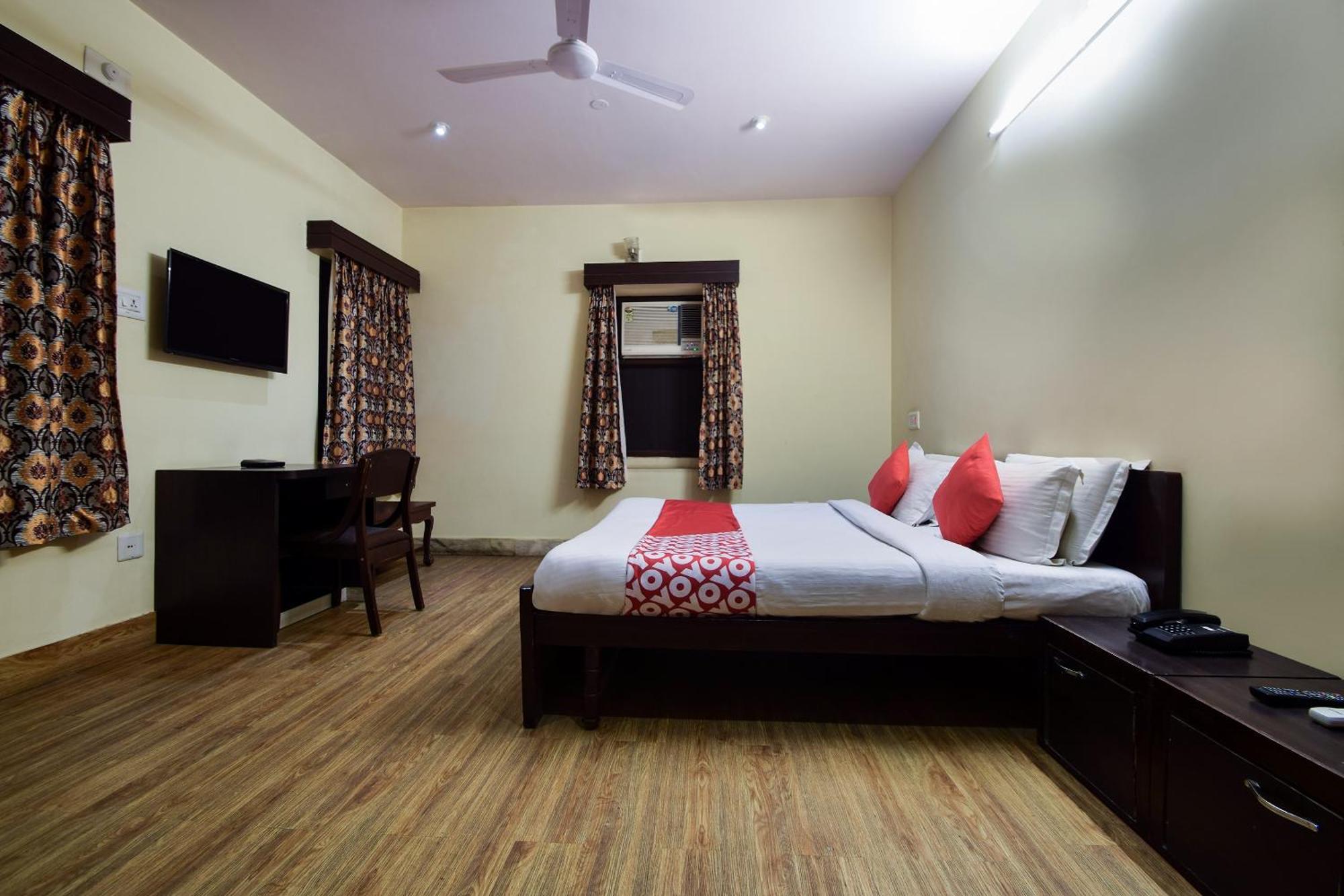 Collection O Royal Icon Hotel Udaipur Ngoại thất bức ảnh