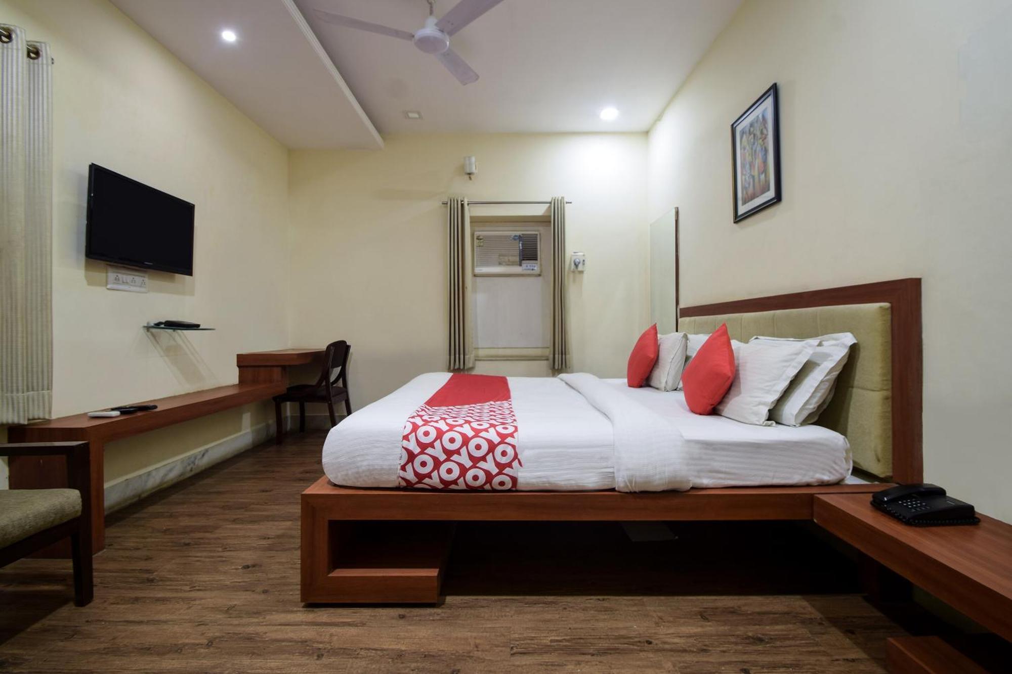Collection O Royal Icon Hotel Udaipur Ngoại thất bức ảnh