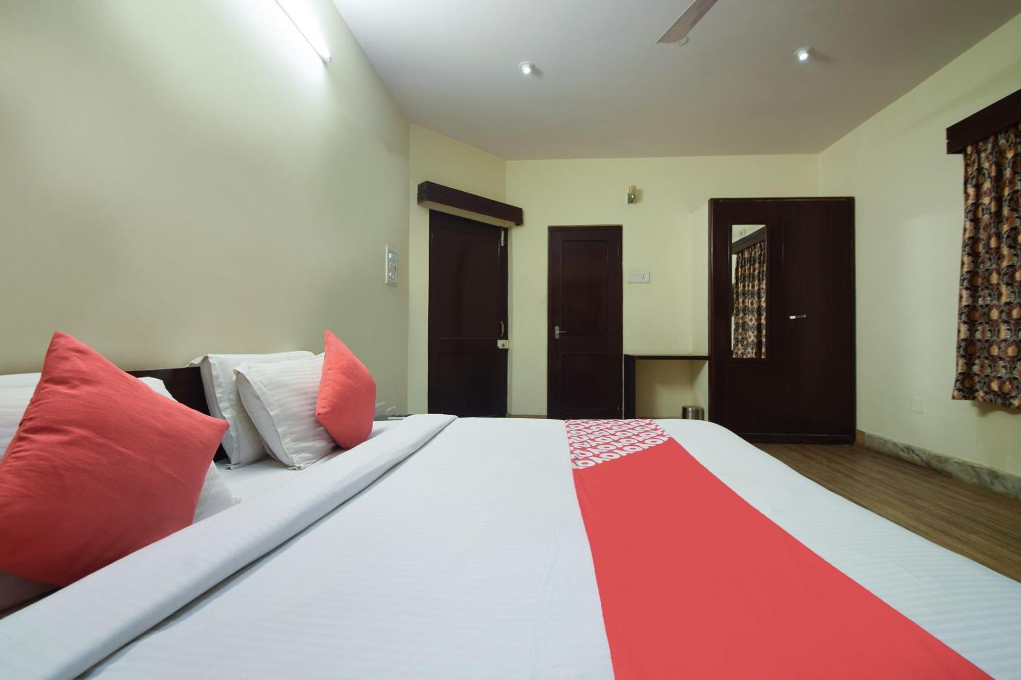 Collection O Royal Icon Hotel Udaipur Ngoại thất bức ảnh