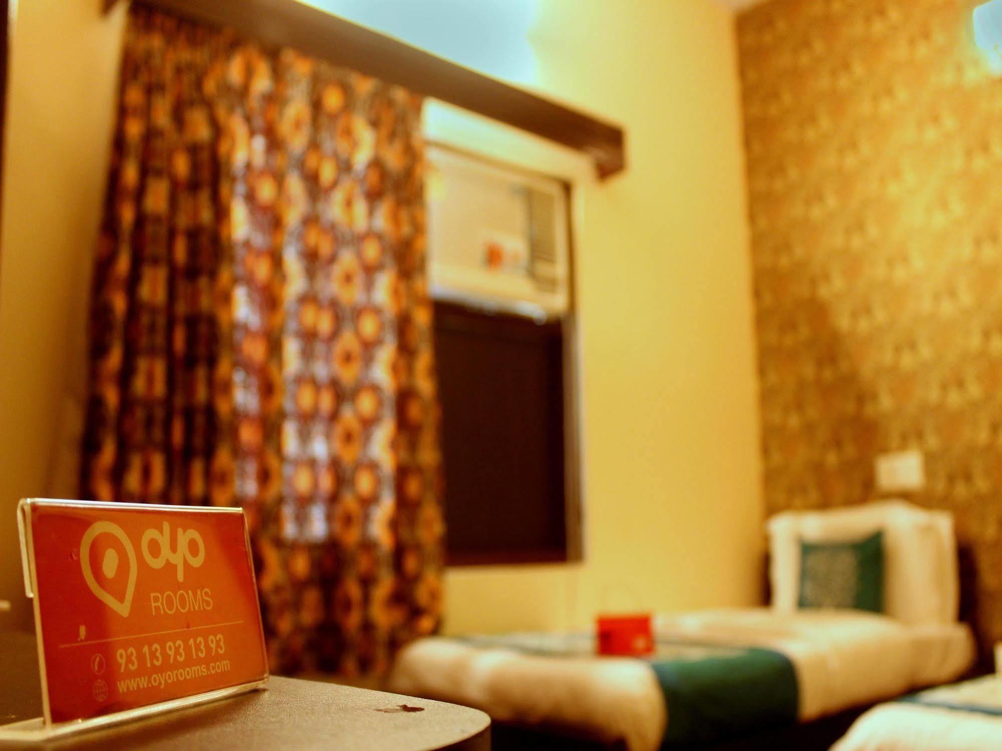 Collection O Royal Icon Hotel Udaipur Ngoại thất bức ảnh